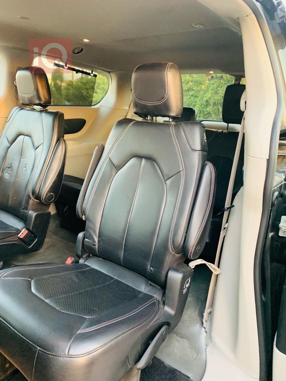 Chrysler Pacifica